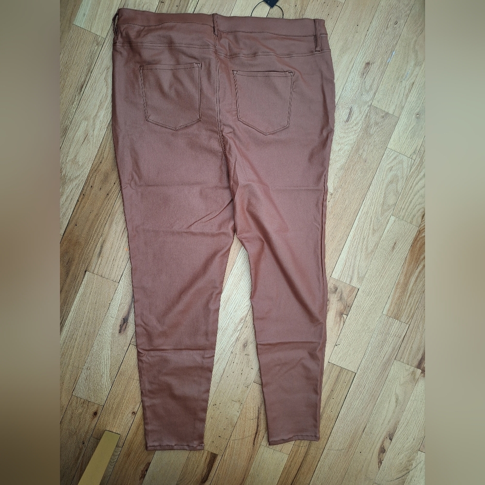 NEW- Fashion Nova Faux Leather Pants - Brown 3x - Picture 2 of 4